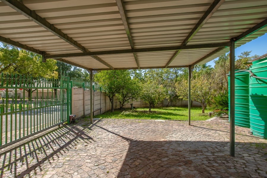 To Let 4 Bedroom Property for Rent in Wellington Central Western Cape